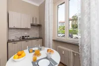 Cialdini Apartment Close to the City Center