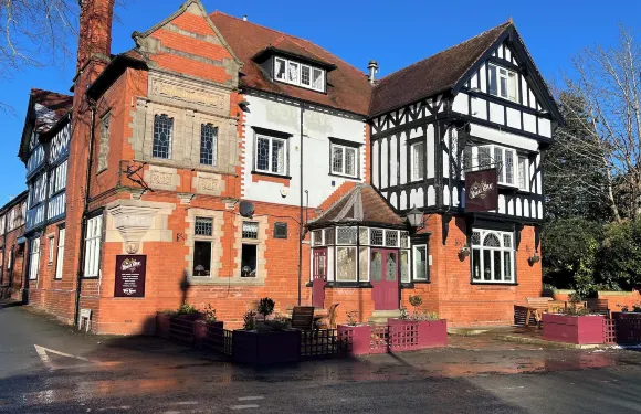 皇家奧克餐廳酒店