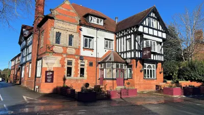 The Royal Oak Hotel and Restaurant のホテル