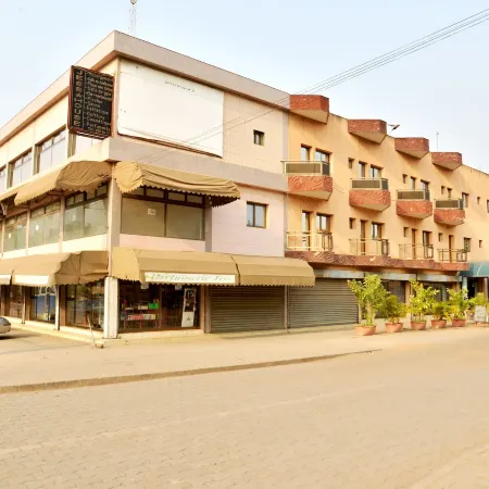 Jess Hotel