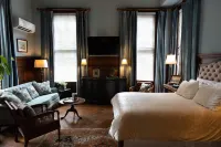Forsyth Park Inn