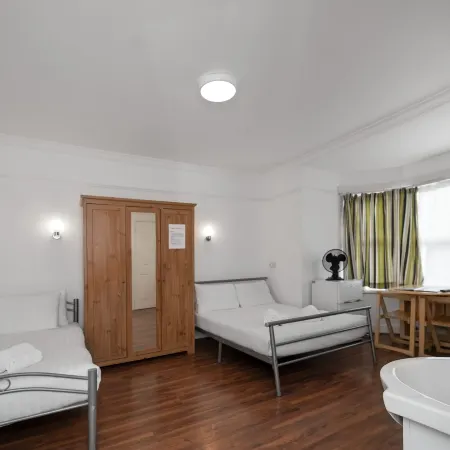 Flexistay Norbury Aparthotel Отели рядом с достопримечательностью «Железнодорожный вокзал Норбери»