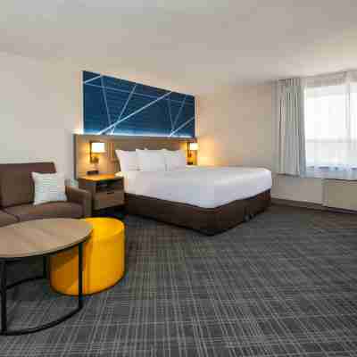Comfort Inn & Suites Rooms