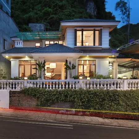 MAISON CAT BA BAY VIEW VILLA