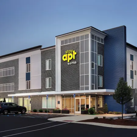 stayAPT Suites Atlanta-Newnan