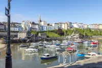 To Mawr - 2 Bedroom Apartment - Tenby Hotel a Tenby