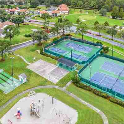 Spacious Home w Garden BBQ and Games at Golf Club Fitness & Recreational Facilities