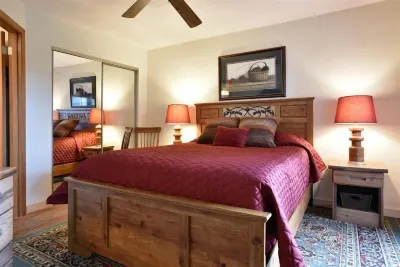 Seven Springs 3 Bedrooms Premium Condo by RedAwning - Save 10% on 3 Nights, 15% on 5 Nights! Hôtels à : Middlecreek Township