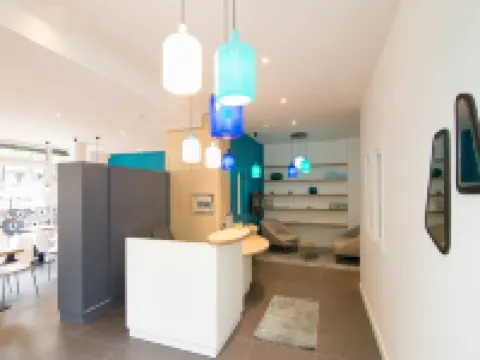 La Regence Hotels in Courbevoie