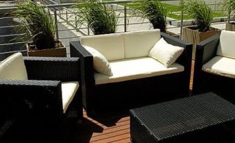 Belle View Modern Bright Studio in Palermo Soho