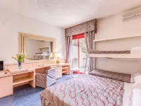 Marina Club Hotel Hotels in Cellole