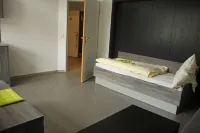 市集廣場舒適公寓飯店
