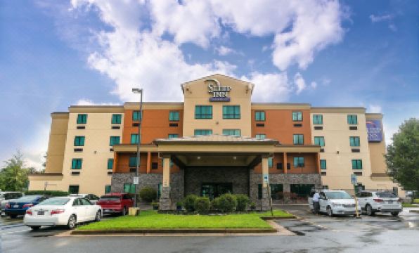 Sleep Inn & Suites