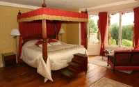 Benhall Farm Holidays Hotel di Bridstow