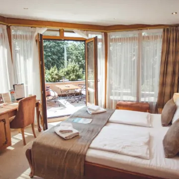 Provence Rooms Hotels near Stara Ada