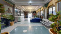 Regency Suites Hotel