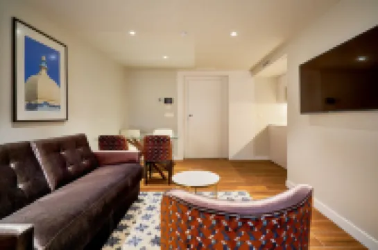 Tandem Torres de Cádiz Suites