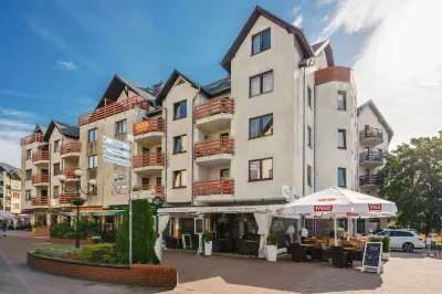 Apartamenty Sun & Snow Plac Neptuna Hotels in Gmina Wolin