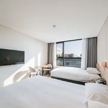 Hotel Zinc Отели рядом с достопримечательностью «Храм Ёнхваса»