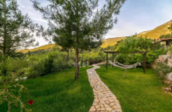 Olympos Mountain Lodge