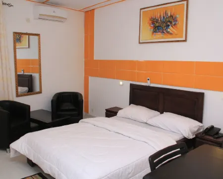 日落飯店 阿比讓住宿飯店