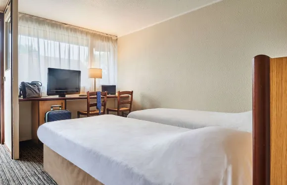 里昂南 - 羅訥河畔沙斯基里亞德直達酒店