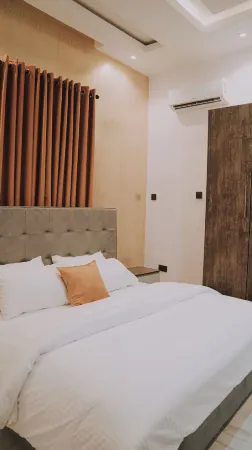 Sapphire Residences by Crystal