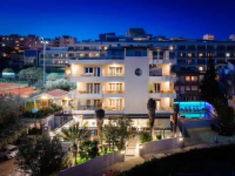 بوبان لاكشري سويتس فنادق في سبليت