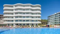 Rogowo Pearl, Sun & Snow - en bord de mer
