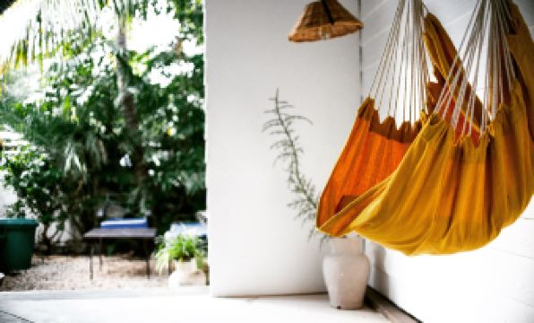 Ti Lakaz an apartment with garden near the sea - Housity