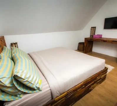 ห้องครอบครัว, 3 ห้องนอน, เชื่อมกับสระว่ายน้ำ, วิวทะเล