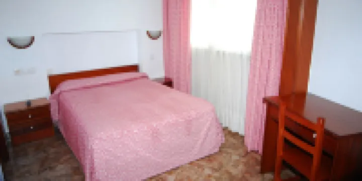 Pensión El Carloto - Triple Room, 3 Twin Beds
