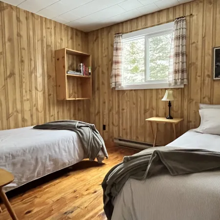 Staying by the Lakeside Cottages