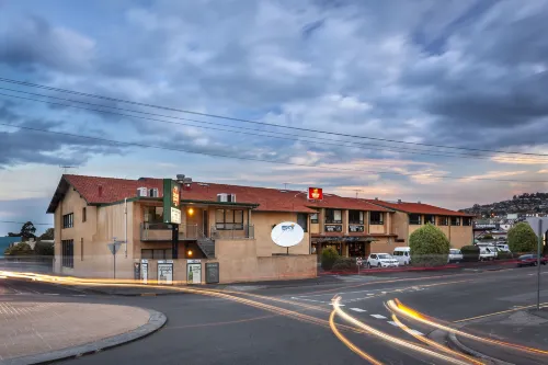 Black Buffalo Hotel a Glebe