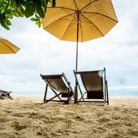 Baan Klang Aow Beach Resort