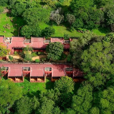 Amboseli Serena Safari Lodge