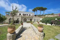 テヌータ ヴィラ タラ のホテル