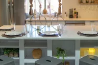 NEW! Hot Tub I Game Room I Arcade w/ 10k+ Games I Walkable to Great Hikes I NAU