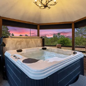 5 Acre Retreat w/ Pickleball, Hot Tub, Mountain Views & Private Theater.