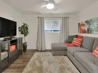 Family Friendly | Washer+Dryer | PlayStation Pro | Large Yard | Fast Wifi Hotels in Millcreek