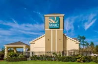 Quality Inn & Suites Slidell Hotels in der Nähe von Mr Aquarium And Fish Tank