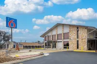 Motel 6 Boerne, TX - Wifi