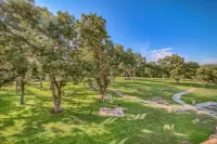 Gorgeous River Access and Pool Amenities - Charming Retreat