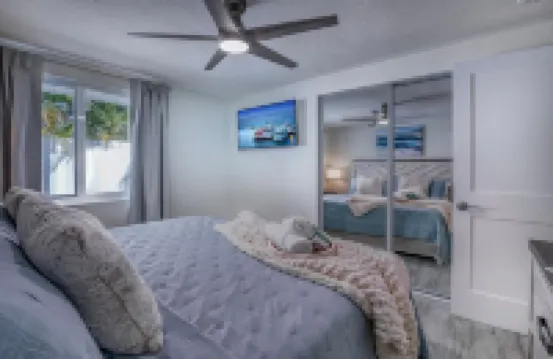 Heated Pool and Steps to the Beach Await - Charming Villa Retreat