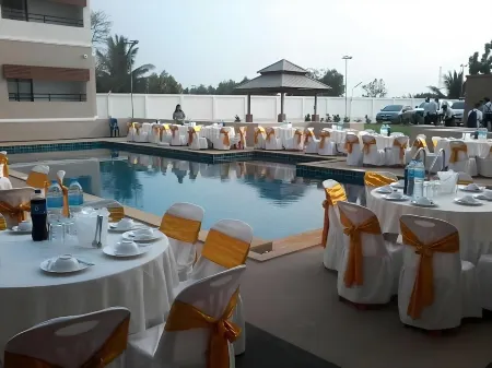 S-Tawan Hotel & Convention Отели в г. Mueang Maha Sarakham