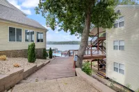 Stunning Lake Views and Pool Access - Charming Retreat