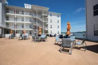 Zero Entry Pool and Elevated Views - Stunning Lakefront Oasis