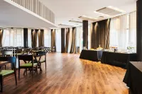 Esplendor by Wyndham Savoy Rosario - Desayuno