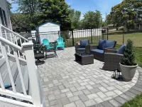 Beautiful, Spacious, Pet Friendly Home in 2 Miles from the Beach!