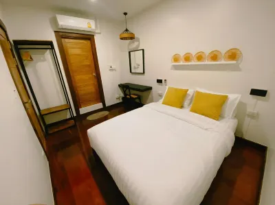 Baan Nai Kad Hôtels à : 